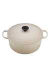 LE CREUSET LE CREUSET SIGNATURE 4.5-QUART ROUND ENAMEL CAST IRON DUTCH OVEN