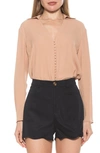 ALEXIA ADMOR LORI LONG SLEEVE BLOUSE