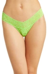 HANKY PANKY SIGNATURE LACE LOW RISE THONG