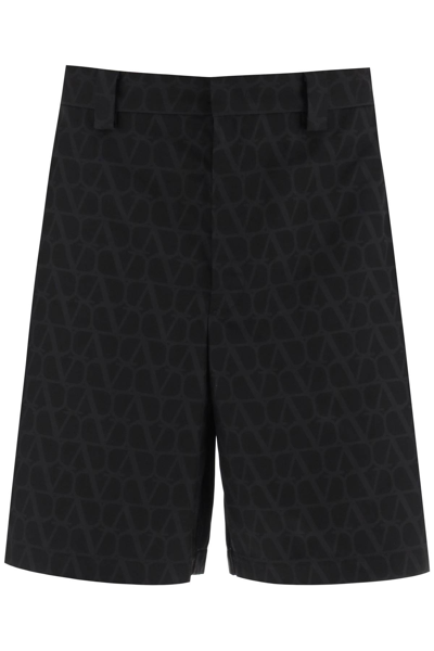Valentino Shorts With Toile Iconographe Motif In Black