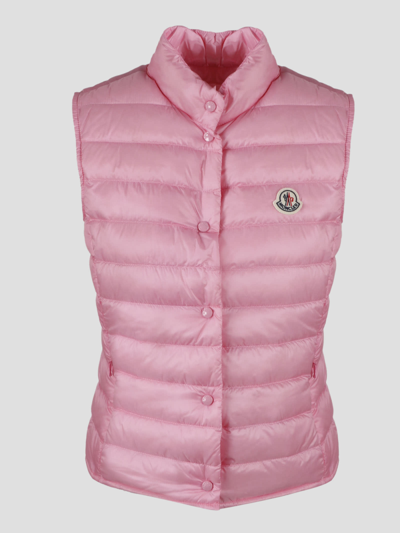 Moncler Logo-patch Quilted Gilet In Pink