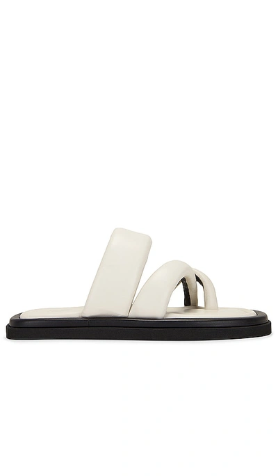 Helsa Puffy Slide In Off White