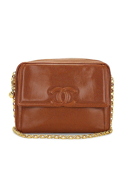 Pre-owned Chanel Frwd Renew  Caviar Chain Shoulder Bag In Brown