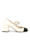 Miu Miu Elegant Sand Leather Pumps With 6.5 Cm Heel In Avorio & Nero