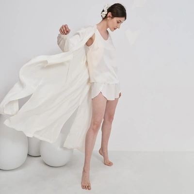 Lunya Washable Silk Long Robe In Tranquil White