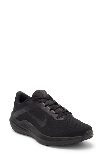 Nike Air Winflo 9 Sneakers In Triple Black