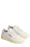 Autry Medalist Low Sneaker In Leat/ Leat Wht/ Wht