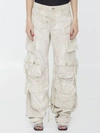 Attico Fern Low-rise Wide-leg Cargo Jeans In Beige