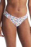 Hanky Panky Signature Lace Original Rise Printed Thong In Pineapple Island