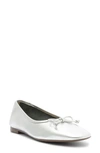 Schutz Arissa Metallic Leather Flat In Silver