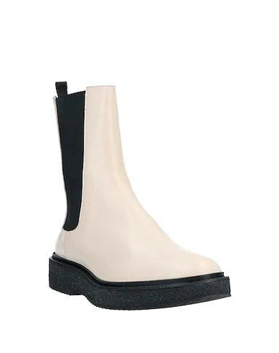 Hazy Ankle Boots In Light Beige