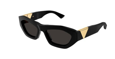 Pre-owned Bottega Veneta Bv1221s 001 Black/grey Butterfly Women's Sunglasses In Gray