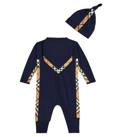 Burberry Baby Vintage Check Onesie, Hat And Bib Set In Blue