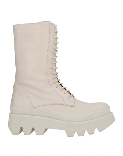Paloma Barceló Woman Ankle Boots Ivory Size 8 Soft Leather In White