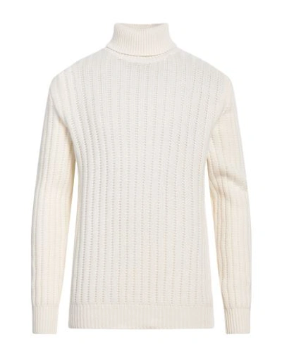 Paoloni Man Turtleneck White Size 40 Wool, Polyamide In White