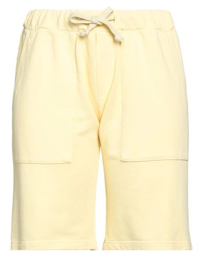 People (+)  Woman Shorts & Bermuda Shorts Light Yellow Size Xl Cotton