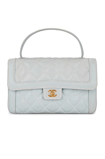 Pre-owned Chanel Quilted Handbag In Blue