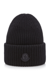 Moncler Ribbed-knit Beanie In Black