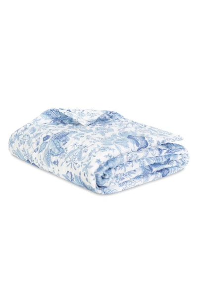 Matouk Pomegranate Linen Quilt In Porcelain Blue