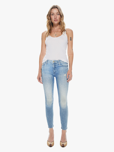 Mother The Looker Shake Well Jeans In Light Blue