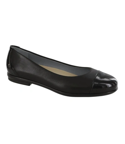 Sas Women's Scenic Ballet Flat - Double Wide In Black/blk Patent In Multi