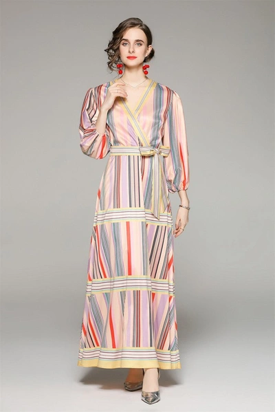 Kaimilan Multicolor Day A-line V-neck Bishop 3/4 Sleeves Tea Printed Dress