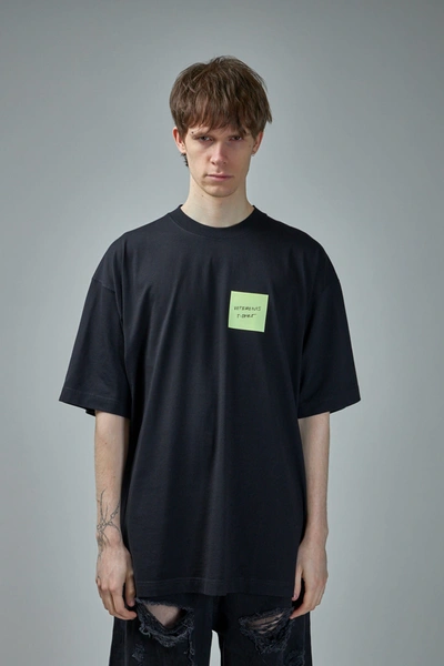 Vetements Sticker Logo T-shirt