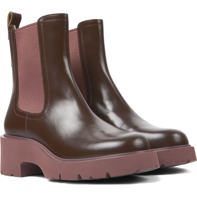 Camper Boots For Women In Burgundy