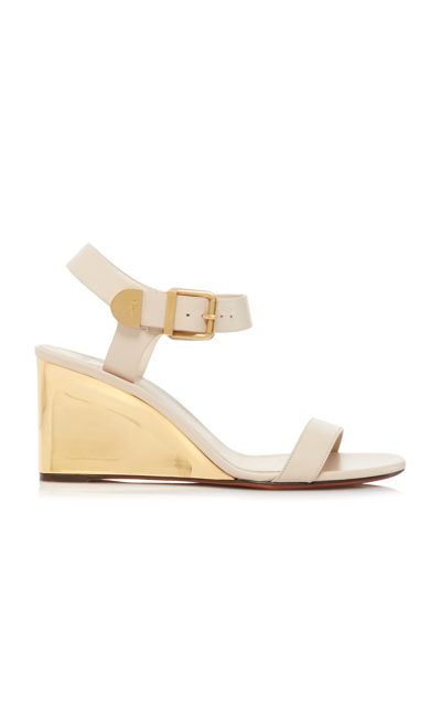 Chloé Rebecca Leather Wedge Sandals In Pearl_beige