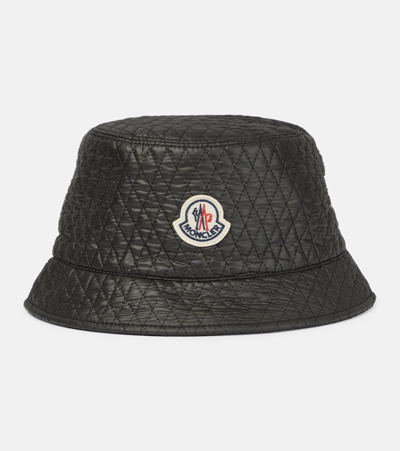 Moncler Logo Bucket Hat In Black