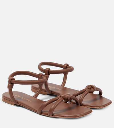 Gianvito Rossi Juno Leather Sandals In Cuoio