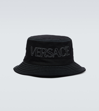 Versace Medusa Drawstring Bucket Hat In Nero+grigio