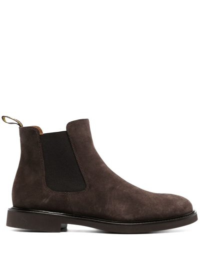 Doucal's Side-panel Suede Ankle Boots In Braun