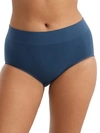 Wacoal Feeling Flexible Hi-cut Brief In Sargasso Sea