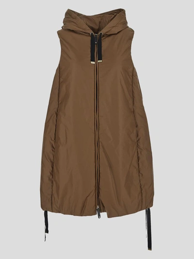 Max Mara The Cube Water-resistant Technical Canvas Gilet In Brown