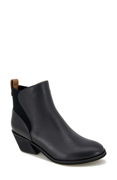 GENTLE SOULS BY KENNETH COLE CLINT WESTERN BOOTIE