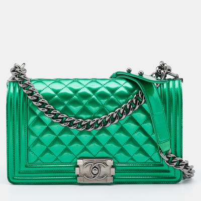 Pre-owned Chanel Green Quilted Patent Leather Medium Boy Flap Bag