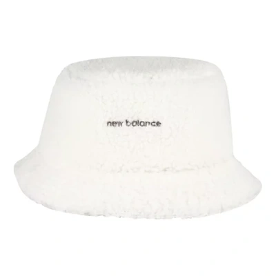 New Balance Unisex Sherpa Bucket Hat In White