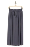 Forgotten Grace Tie Waist Pleated Paperbag Skirt In Charcoal
