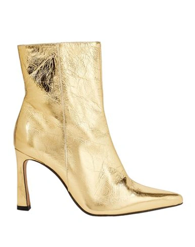 8 By Yoox Metallic Leather Pointy-toe Ankle Boot Woman Ankle Boots Gold Size 11 Calfskin