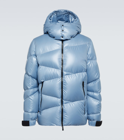 Moncler Yonne亮面科技织物羽绒服 In Blue