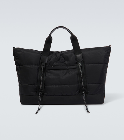 Moncler Makaio Weekend Bag In Black