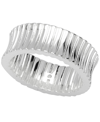 AND NOW THIS WOMEN'S CONCAVED RIBBED TEXTURE RING