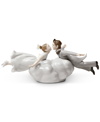 Lladrò Wedding In The Air Figurine In Multi