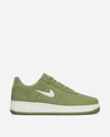 NIKE AIR FORCE 1 LOW RETRO trainers OIL GREEN