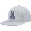 Mitchell & Ness Men's  Heather Gray Milwaukee Bucks Hardwood Classics 2.0 Snapback Hat In Heather Gray