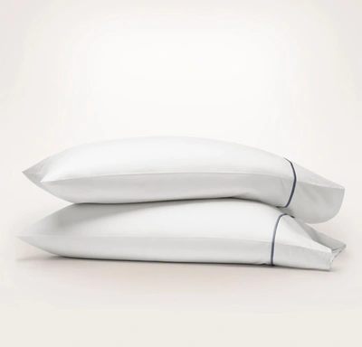 Boll & Branch Organic Signature Embroidered Pillowcase Set In White/mineral