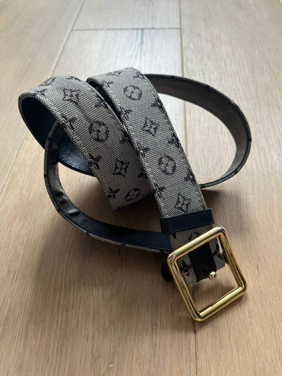 Louis Vuitton Amarante Monogram Vernis Fleur Buckle Belt 90CM