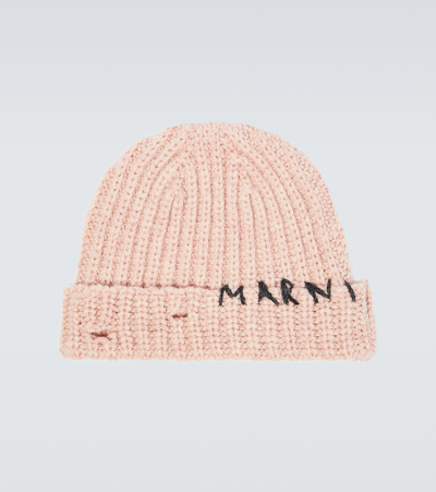 Marni Logo Ribbed-knit Virgin Wool Beanie In Pink