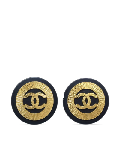 Pre-owned Chanel 1994 Cc Button Clip-on Earrings In Black